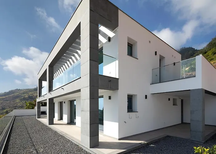 Villa Skyfall Arco da Calheta (Madeira)