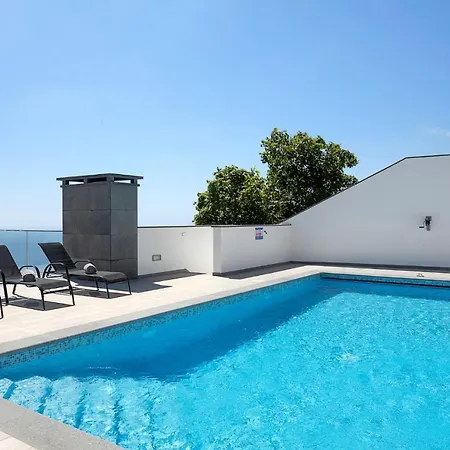 Skyfall Arco da Calheta (Madeira)